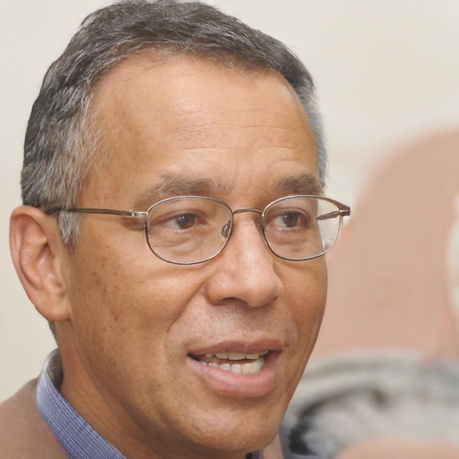 Miguel Serrano, director financiero y formador